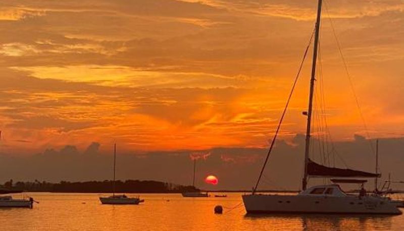 Info - Sunset Cove Beach Resort