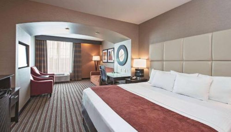 Room - La Quinta by Wyndham Harrisburg-Hershey