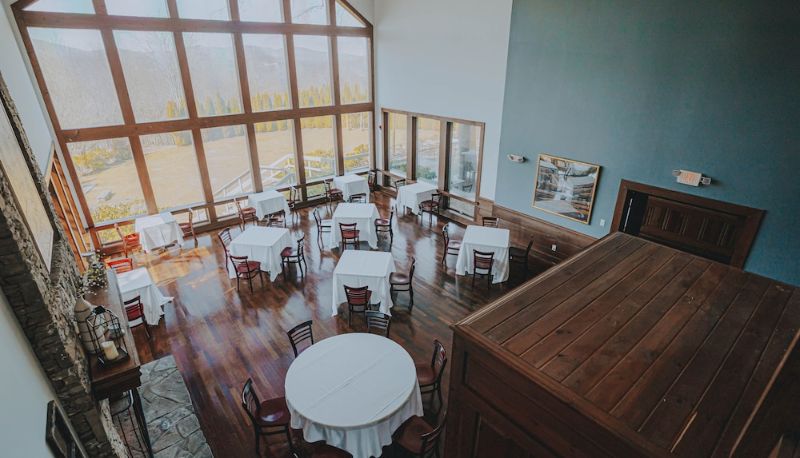 Restoran - The Inn at Crestwood