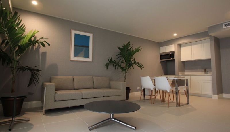 Info - Polynesian Residences Waikiki Beach