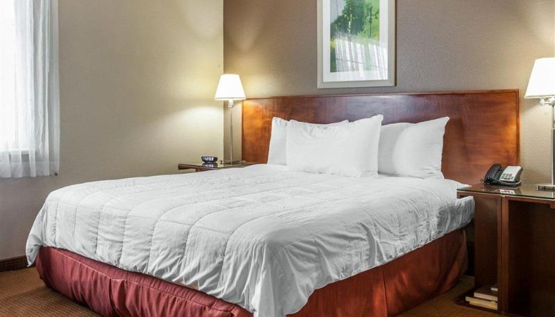Camera - Quality Inn & Suites Okanogan - Omak