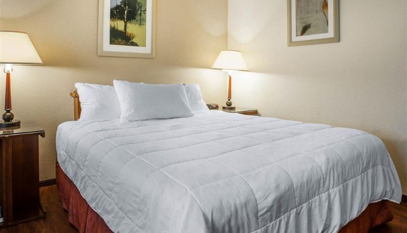 Camera - Quality Inn & Suites Okanogan - Omak