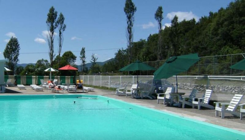 Pool - Hôtel Motel Les Voitures d'Eau