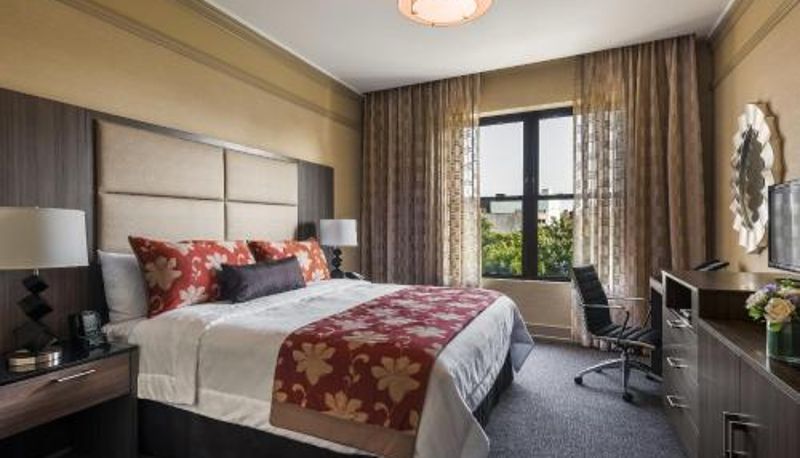 Oda - Opera House Hotel - Yankee Stadium
