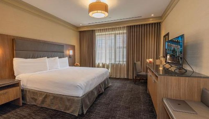 Oda - Opera House Hotel - Yankee Stadium