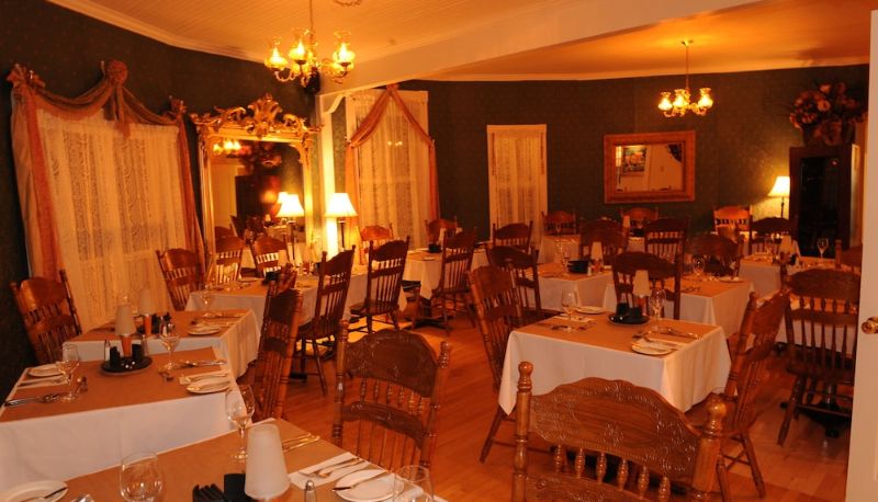 Restaurant - Auberge de La Tour du Lac
