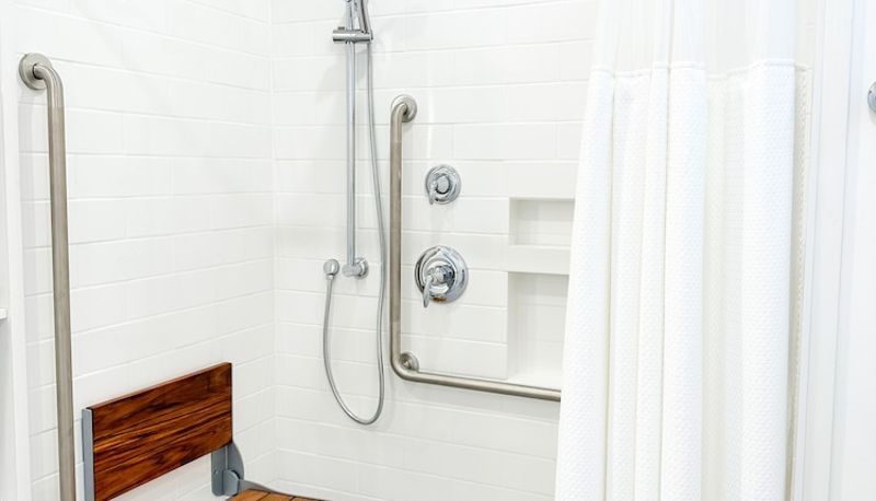Suite - Oasis by the Bay Vacation Suites