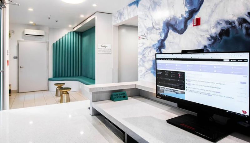 Reception - Urban Boutique Hotel