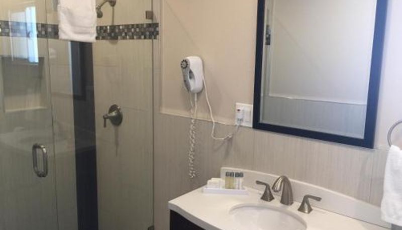 Badezimmer - El Royale Hotel - Near Universal Studios Hollywood