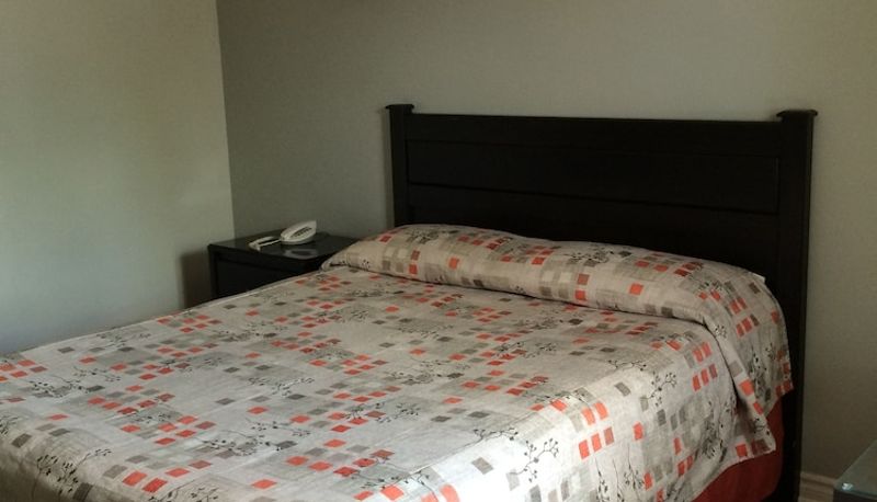 Badezimmer - Olux Hotel Motel & Suites