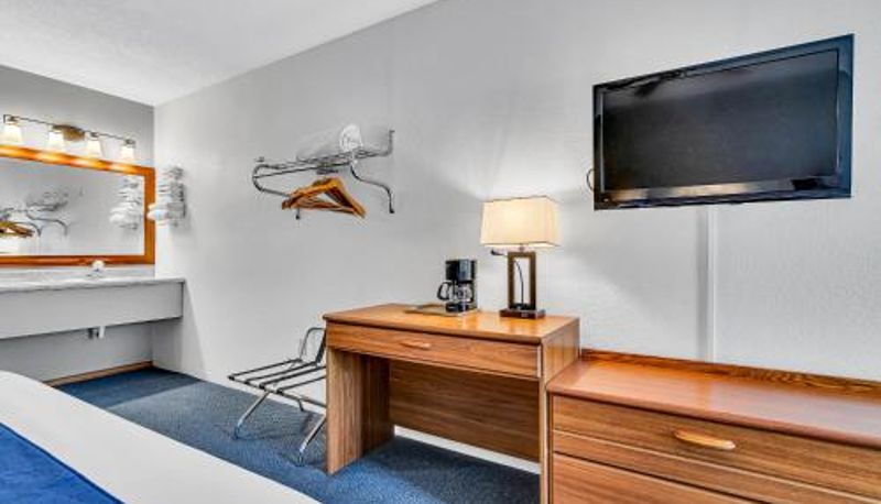 Quarto - Autumn Creek Branson