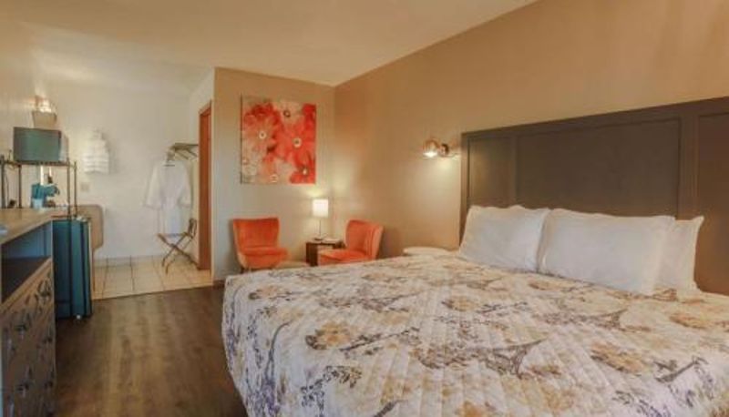 Bilgi - Shady Acre Inn and Suites
