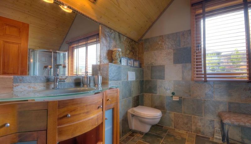 Camera standard - A Okanagan Lakeview Inn