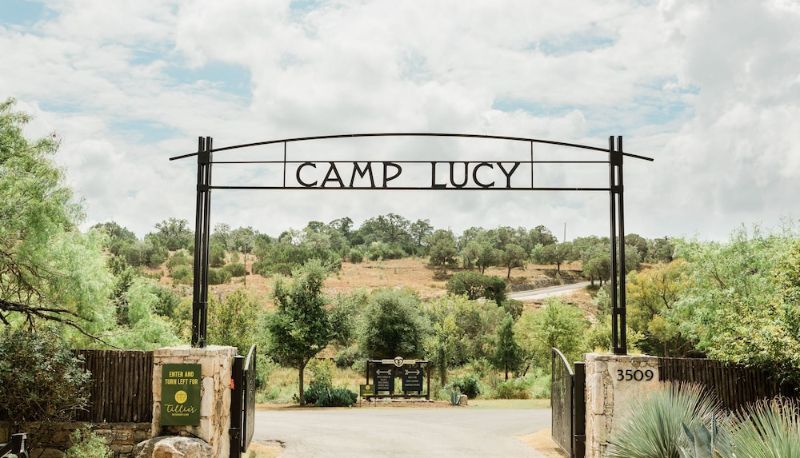 Info - Camp Lucy