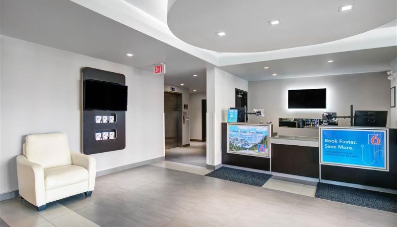 Sala - MOTEL 6 AIRDRIE AB