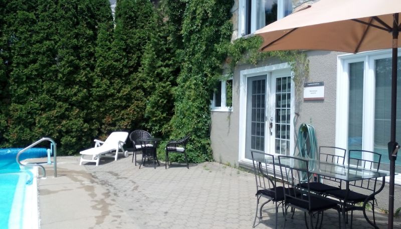 Pool - Studio Bellevue