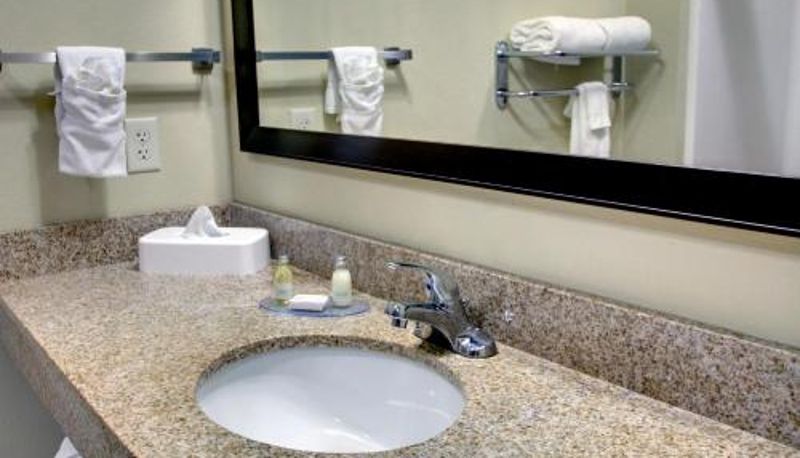 Apartment - Stanton Inn and Suites