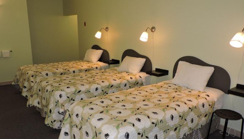 Pokój trzyosobowy - The Cube Hotel