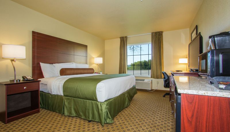Zimmer - Cobblestone Inn & Suites - Corry