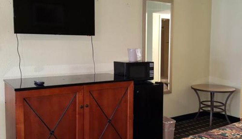 Standard room - American Inn Columbia
