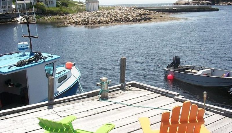 Dintorni - Sal's Bed & Breakfast by the Sea