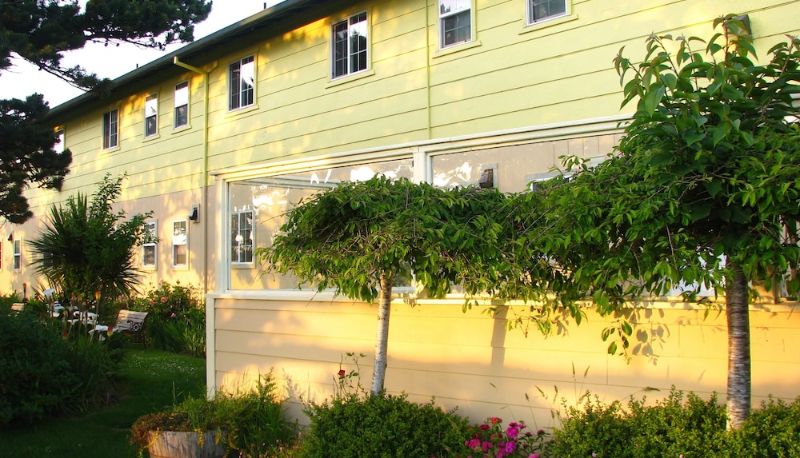 Giardino - Pacific City Inn