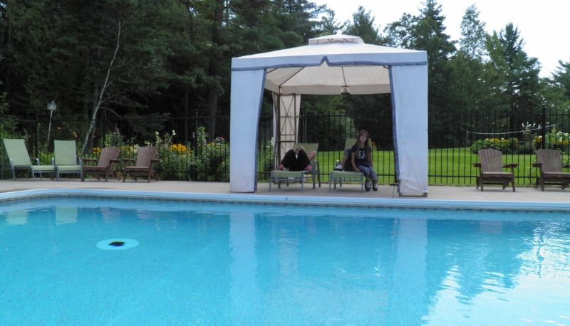 Basen - Westwind Inn on the Lake