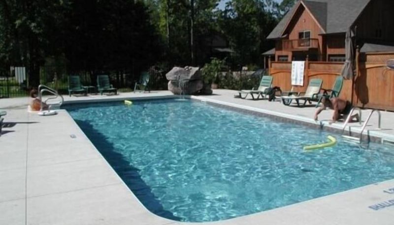 Havuz - Westwind Inn on the Lake