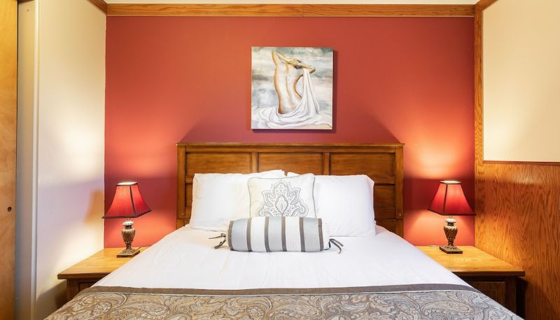 Standard room - Wanderlust Inn