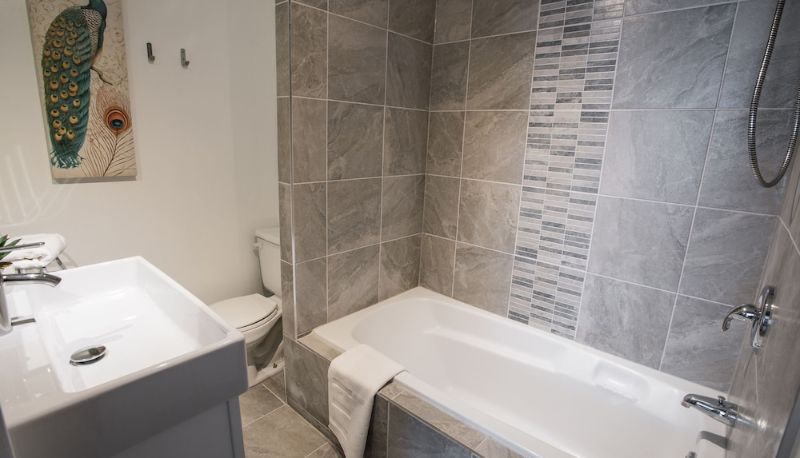 Standard room - MTLVacationRentals - The MTL Zoo