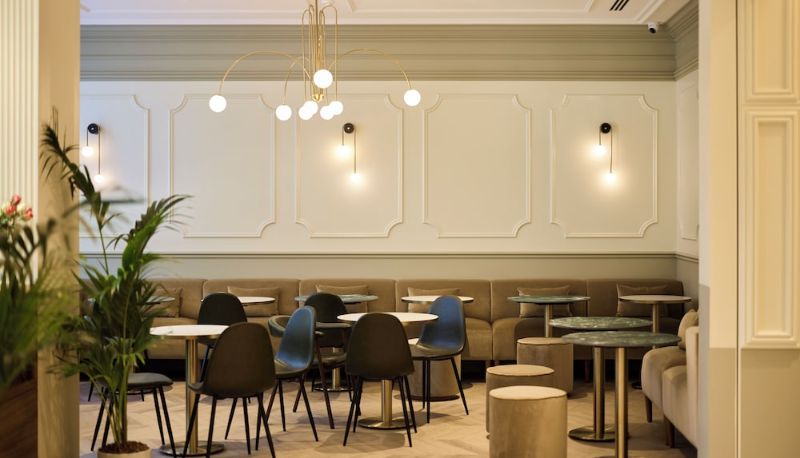 Hall - The Edwin Hotel Earls Court