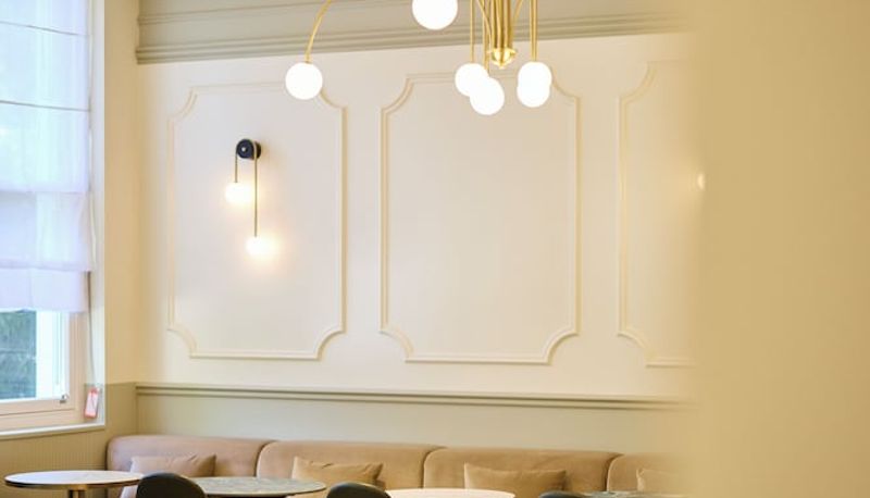 Hall - The Edwin Hotel Earls Court