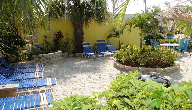 Terasse - Tropical Breeze Beach Club