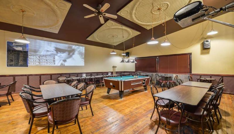 Bar - Canadas Best Value Inn Whitecourt