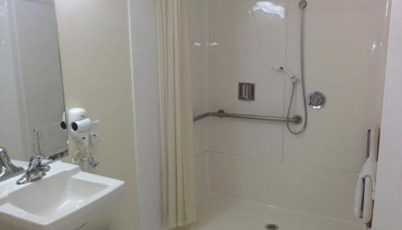 Banyo - Jolly Roger Hotel