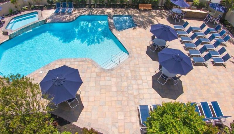 Piscina - Beachcomber Resort