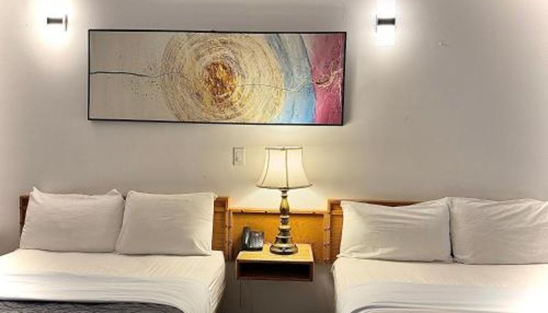 Info - Sunshine Lodge Inn