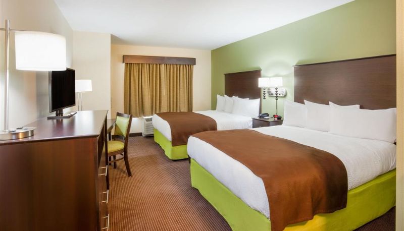 Zimmer - AmericInn by Wyndham Hartford SD