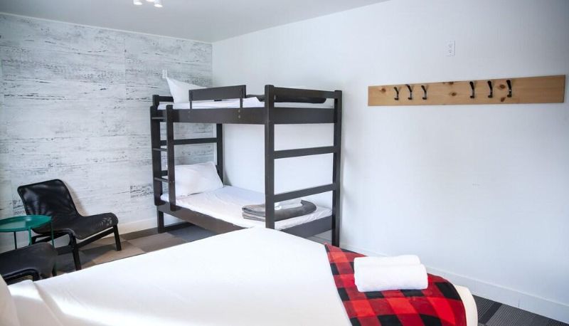Standardzimmer - Manitonga Hostel