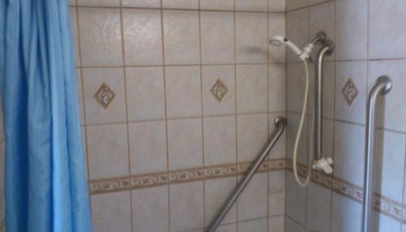 Cuarto de baño - Santa Ana Travel Inn