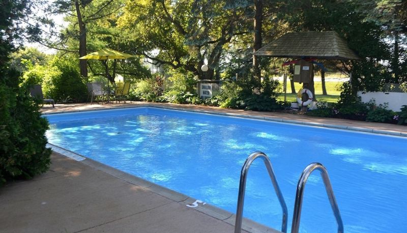 Piscina - Stratford Suburban Motel
