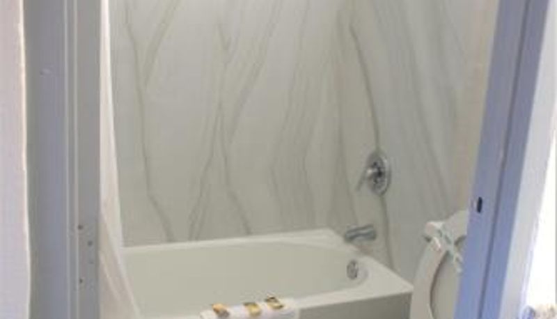 Banyo - Eastern Shore Motel