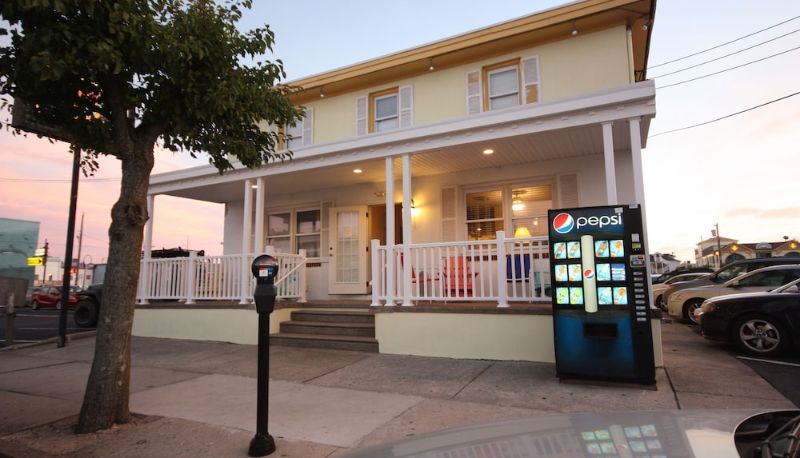 Info - Clarem Happy Days Inn