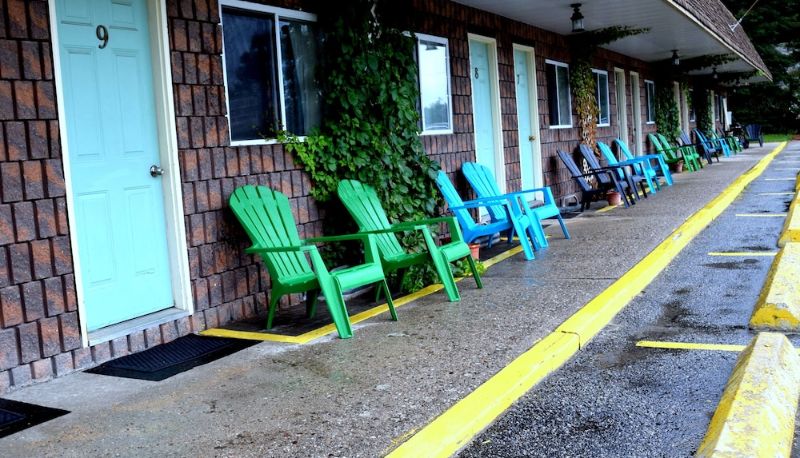 Informação - Cedar Lane Motel