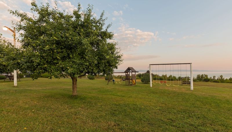 Bilgi - Motel au Fleuve d'Argent