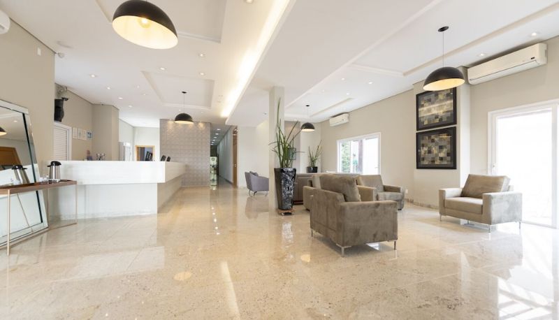 Sala - Hotel Tainá - Aeroporto Cuiabá