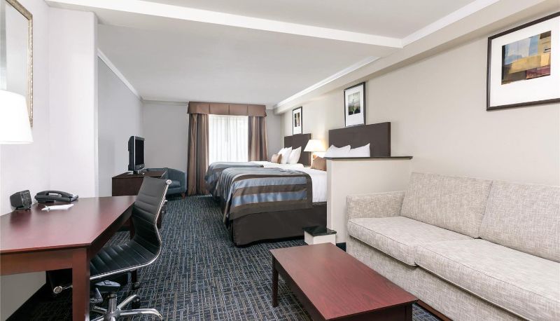 Zimmer - Wingate by Wyndham Athens Near Downtown