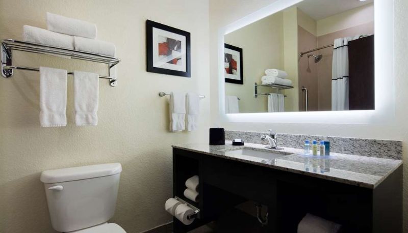 Zimmer - Best Western Plus Fairview Inn & Suites