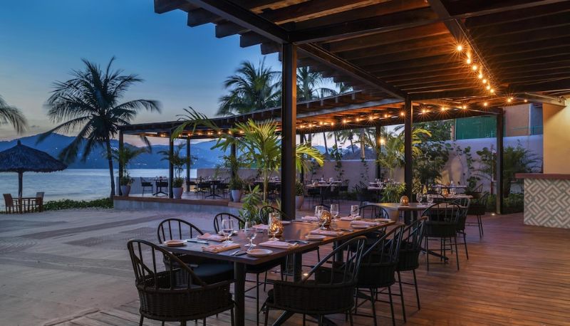 Restaurant - by Hyatt  A Beach Resort Thompson Zihuatanejo