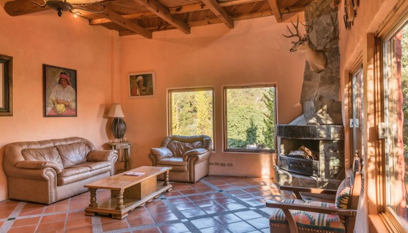 Salon - Hotel Barrancas del Cobre by Balderrama Hotel Collection